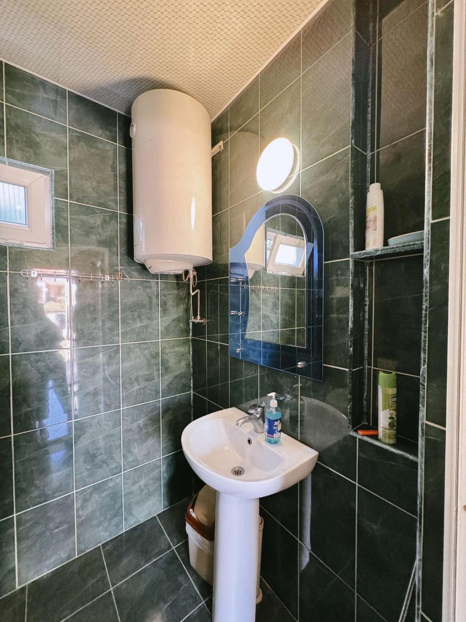 Achi Guest House Makhinjauri Buitenkant foto
